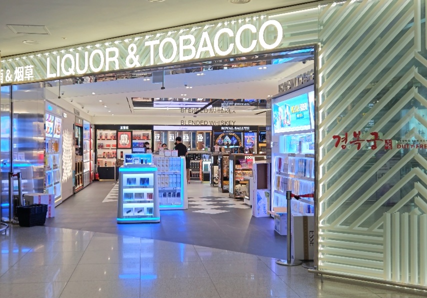인천국제공항 T1 출국장(중앙) 매장 전경
